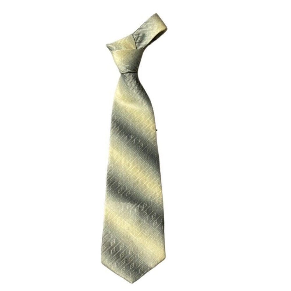 BOSS by HUGO BOSS Mens Necktie Italian Made Gray Yellow Textured Silk 58"x3.75"